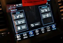 کرایسلەر 300